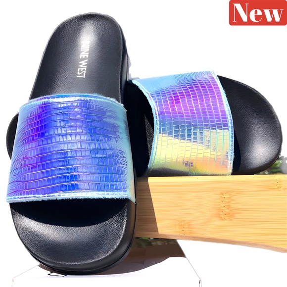👇🏽1️⃣7️⃣%‼️🆕 Nine West Sandbar Slide Sandals Silver reflective - Picture 1 of 17
